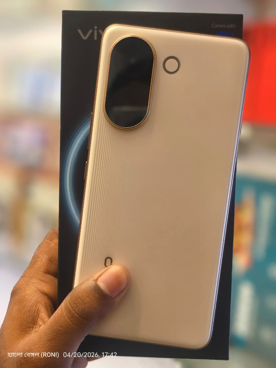 Vivo vivo V60e (Noble Gold, 128 GB) (8 GB RAM) — Like_new