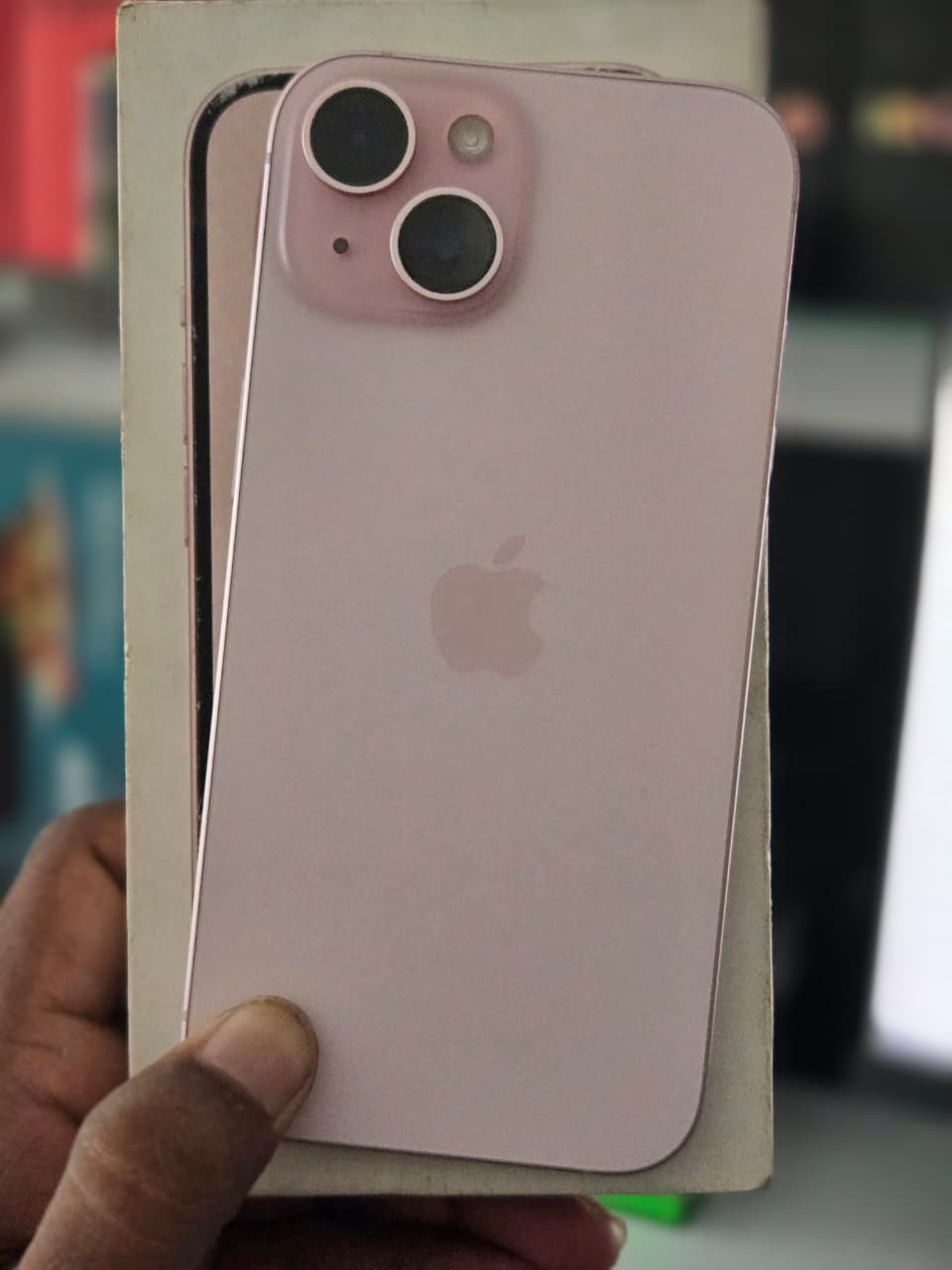 APPLE iPhone 15 (Pink, 128 GB)